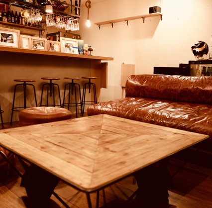 フライデープラス・ソファー席