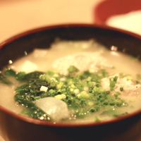 フライデープラス・ご飯・お味噌汁